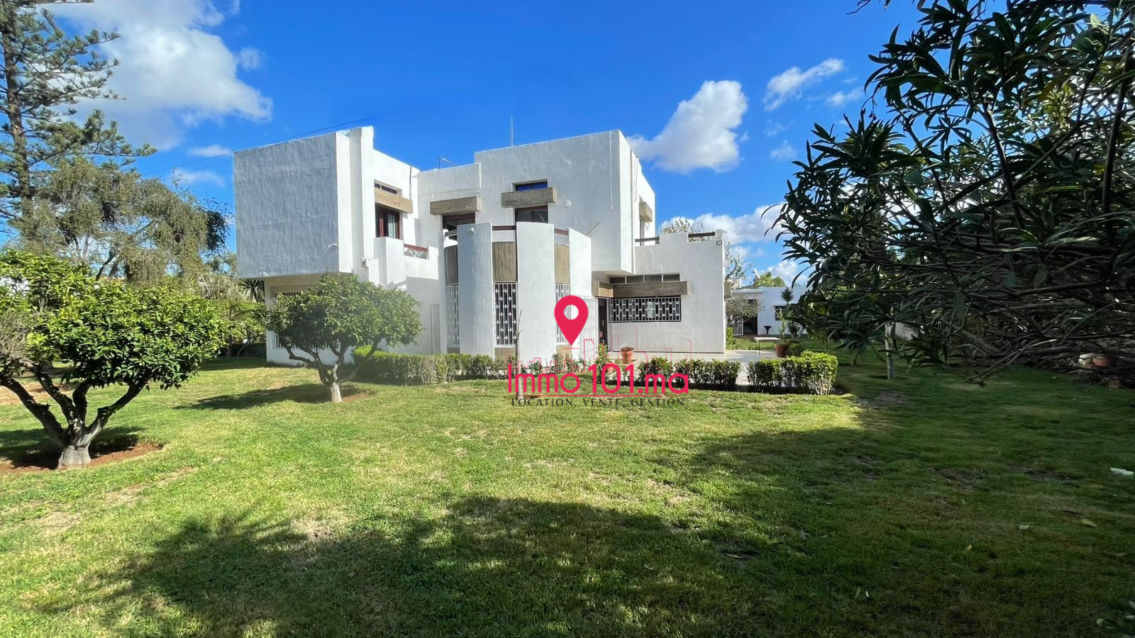 Location villa vide à Souissi SILVV2318